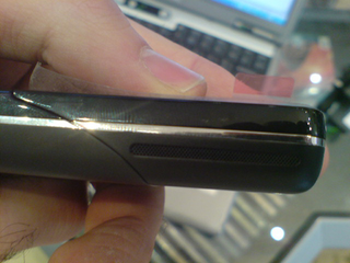Illustration for article titled Nokia 8600 Luna In The Wild